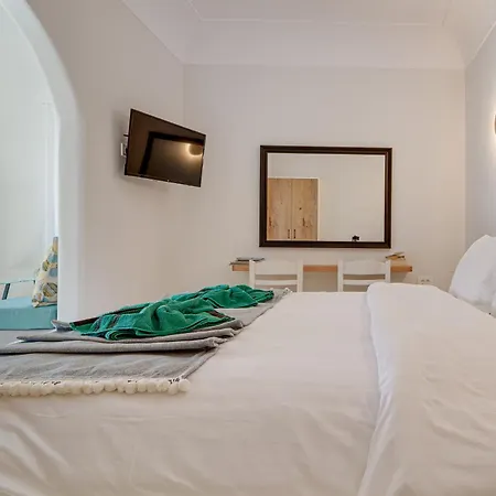 Ostria Appartement Akrotírion